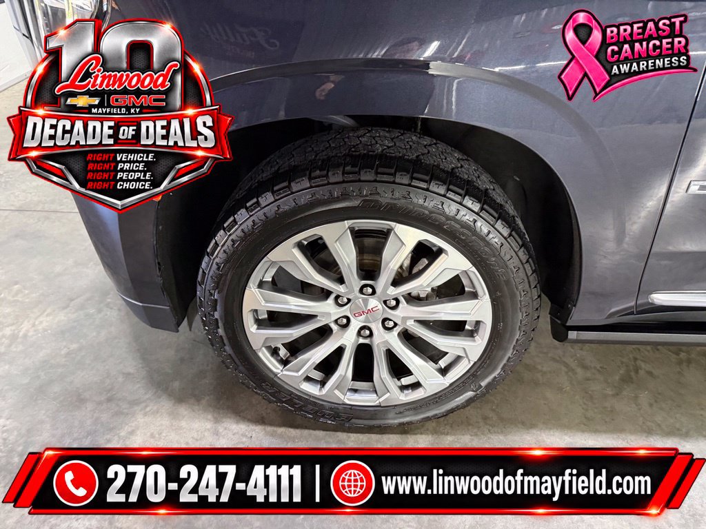 Used 2023 GMC Yukon Denali AWD/4WD image 8