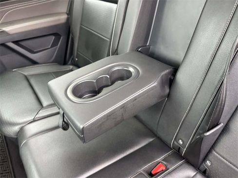 Used 2022 Volkswagen Atlas SE image 22