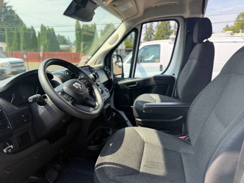 Used 2023 RAM ProMaster 2500 FWD image 15