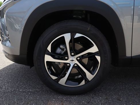 New 2026 Chevrolet Trax RS w/ Driver Confidence Package FWD image 22