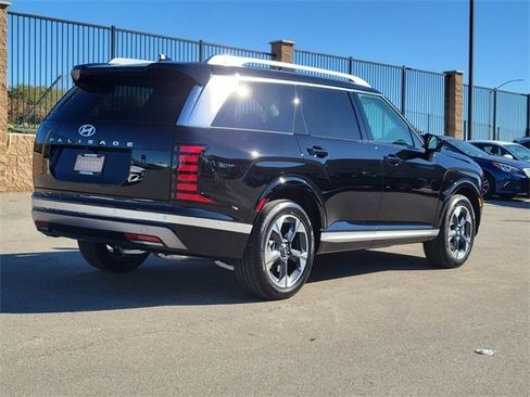 New 2026 Hyundai Palisade Limited image 2