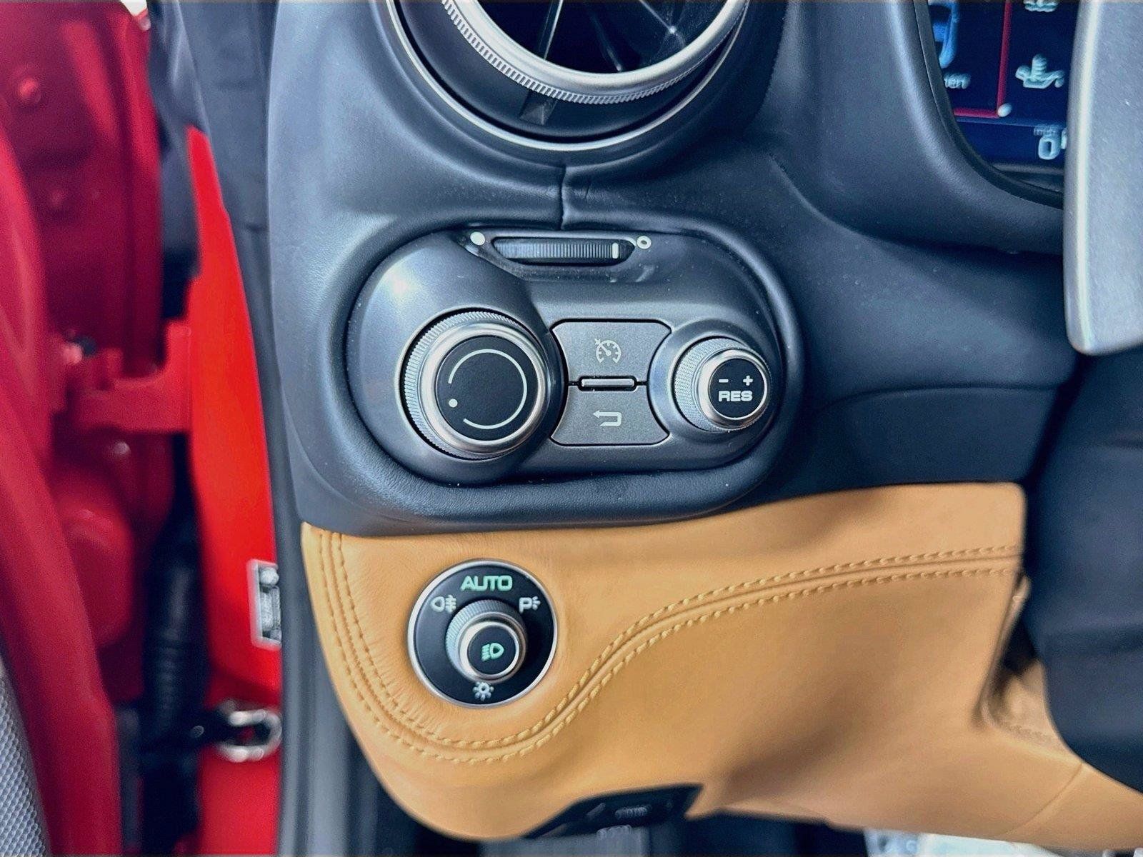 Used 2023 Ferrari Portofino M RWD image 24