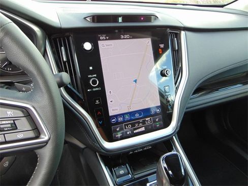 New 2025 Subaru Outback Limited image 12