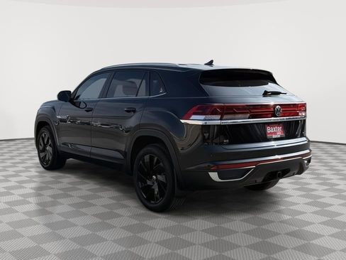 New 2026 Volkswagen Atlas Cross Sport SE image 5