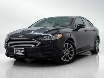 Used 2017 Ford Fusion SE w/ Fusion SE Technology Package