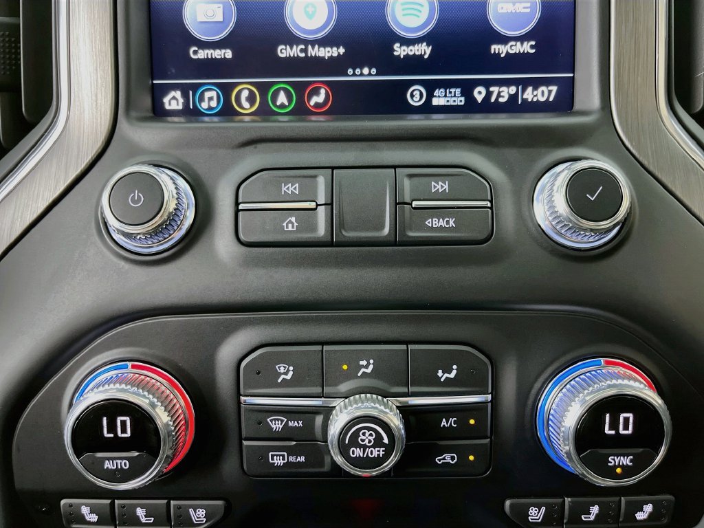 Used 2020 GMC Sierra 3500 Denali w/ Denali Ultimate Package AWD/4WD image 21