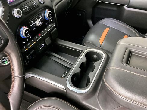 Used 2020 GMC Sierra 1500 AT4 w/ Technology Package AWD/4WD image 16