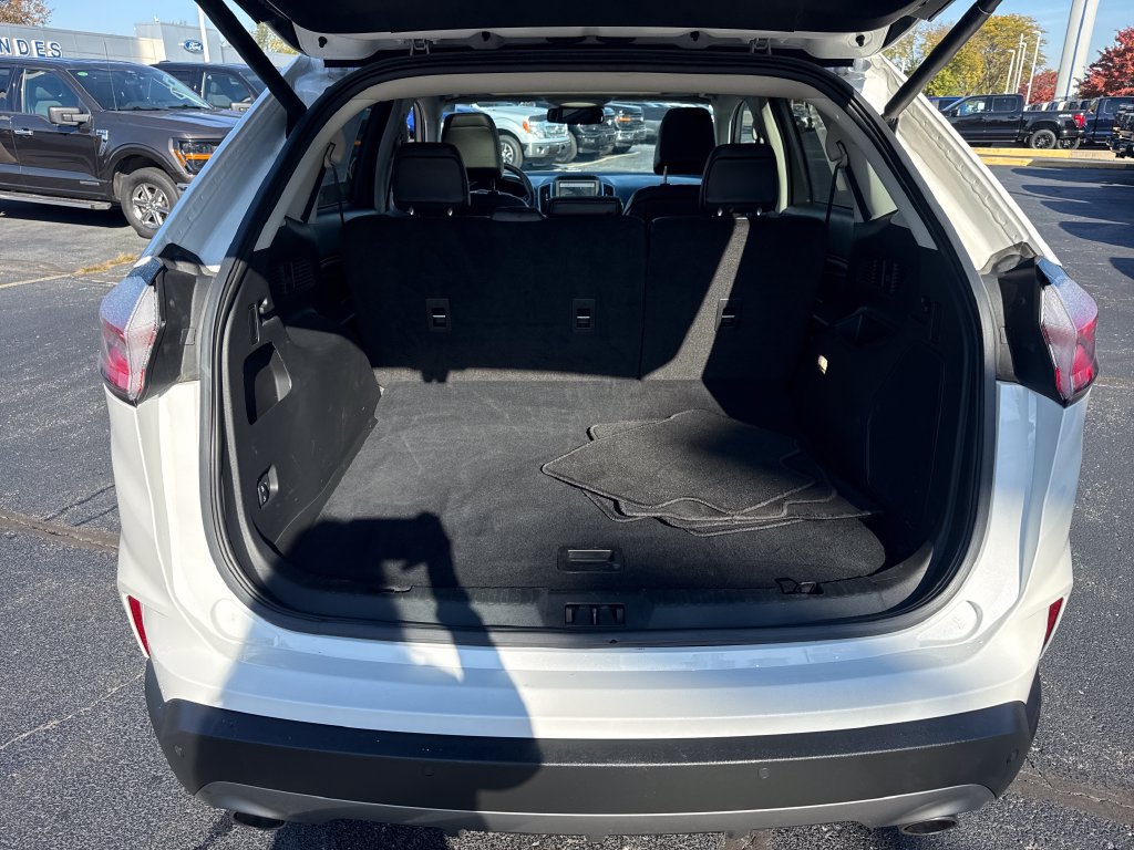 Used 2024 Ford Edge Titanium w/ Equipment Group 301A AWD/4WD image 13