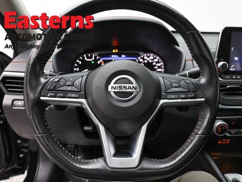 Used 2022 Nissan Altima 2.0 SR FWD image 10