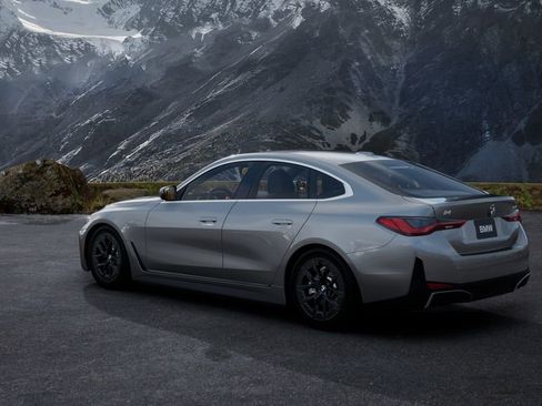 New 2026 BMW i4 eDrive40 image 29