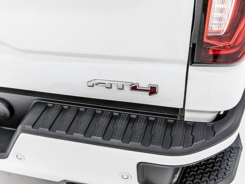 Used 2020 GMC Sierra 1500 AT4 w/ AT4 Premium Package AWD/4WD image 10