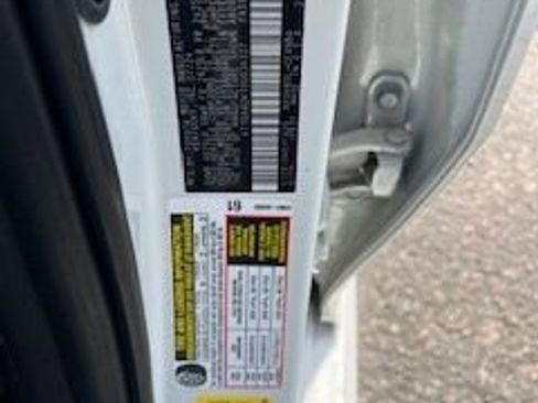 Used 2025 Toyota Camry LE image 13