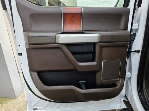 Used 2019 Ford F150 King Ranch image 20