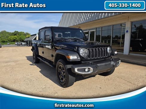 Used 2024 Jeep Gladiator Sport AWD/4WD image 1