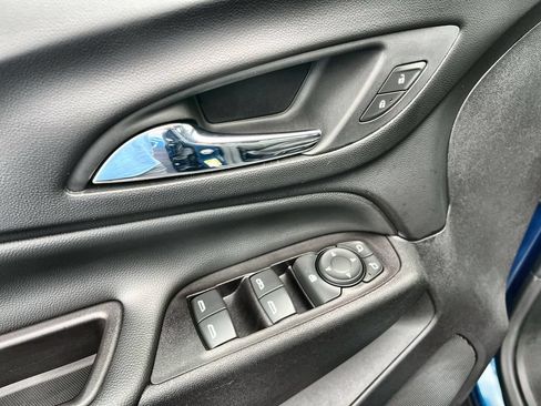 Used 2020 Chevrolet Equinox LT AWD/4WD image 22
