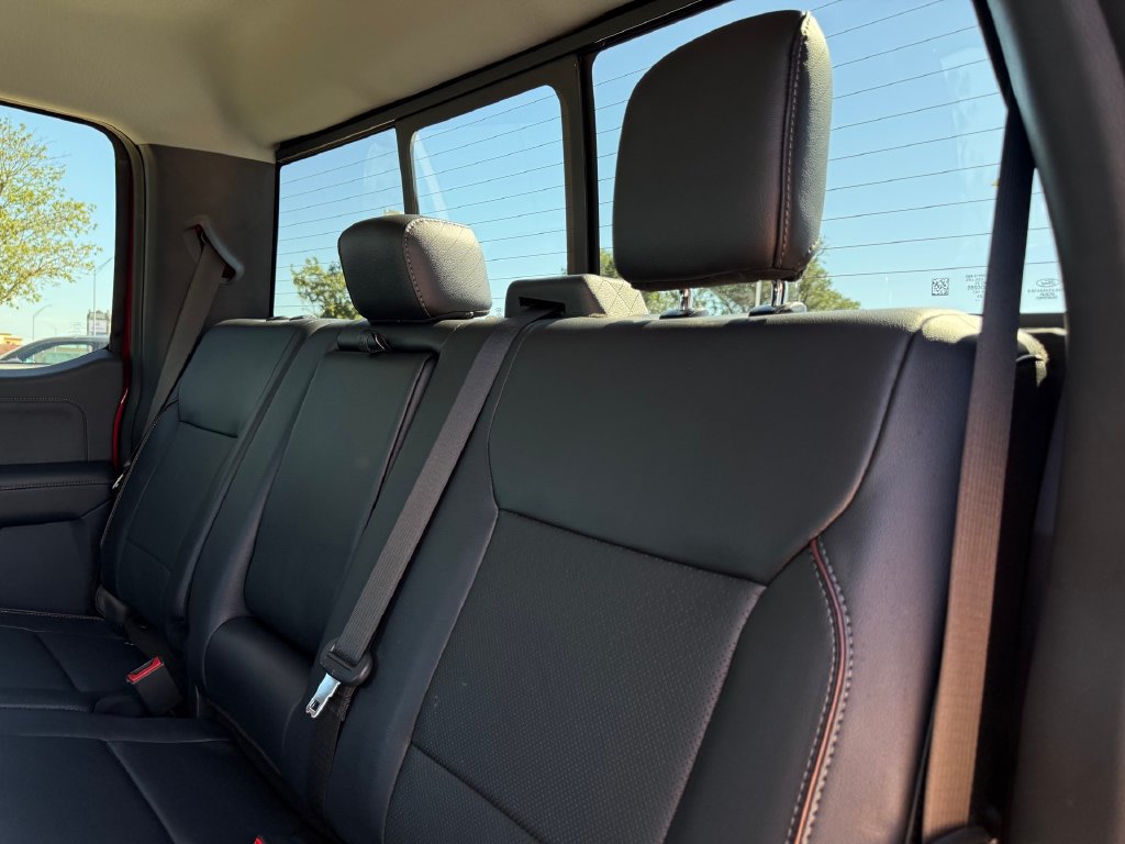 Used 2023 Ford F250 Lariat w/ Tremor Off-Road Package AWD/4WD image 18