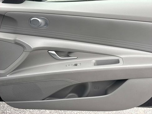 Used 2024 Hyundai Elantra SEL FWD image 24