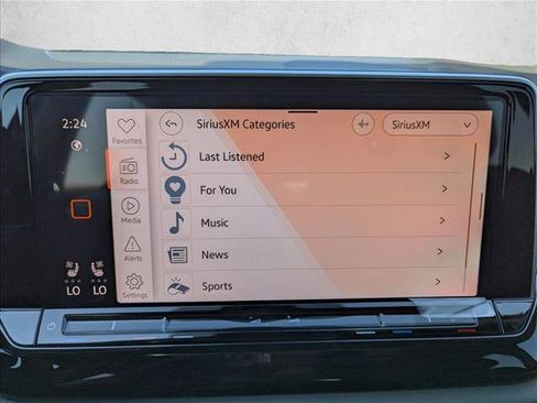 New 2026 Volkswagen Atlas Peak Edition AWD/4WD image 17