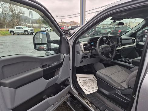 Used 2021 Ford F150 XL w/ Trailer Tow Package AWD/4WD image 10