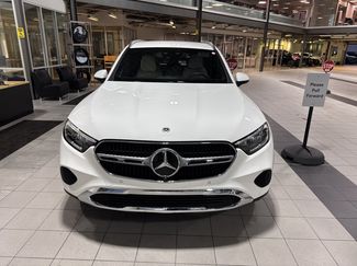Used 2025 Mercedes-Benz GLC 350e 4MATIC w/ Driver Assistance Package video 2
