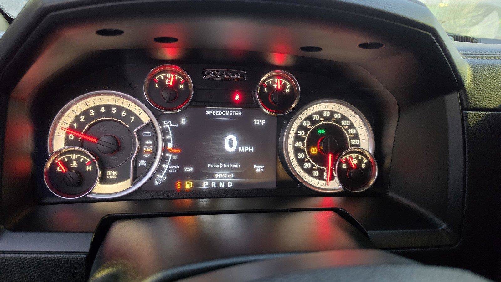 Used 2017 RAM 1500 Laramie AWD/4WD image 15