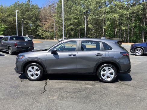 Used 2025 Honda HR-V LX image 7