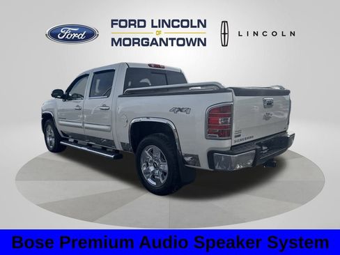 Used 2010 Chevrolet Silverado 1500 LTZ w/ White Diamond Tricoat Edition image 10