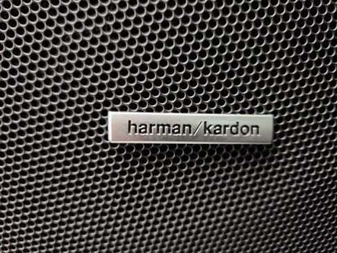 Used 2024 Subaru Forester Touring image 12