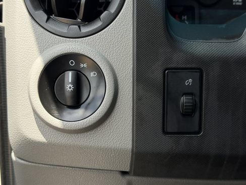 Used 2019 Ford E-350 and Econoline 350 Super Duty w/ Power Windows & Locks Group RWD image 22
