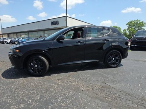 Used 2025 Dodge Hornet R/T w/ R/T Plus Package AWD/4WD image 3