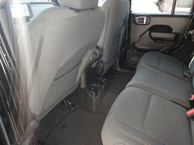 Used 2024 Jeep Wrangler Unlimited Sport AWD/4WD image 15
