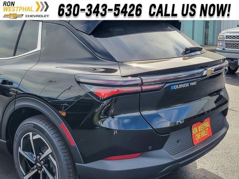 New 2026 Chevrolet Equinox EV LT image 6