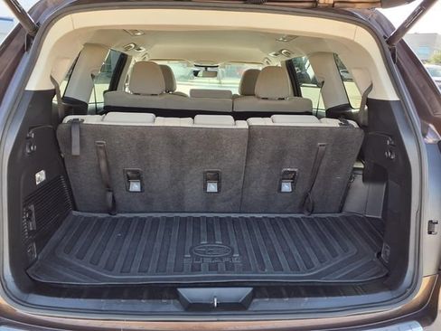 Used 2019 Subaru Ascent Premium AWD/4WD image 8