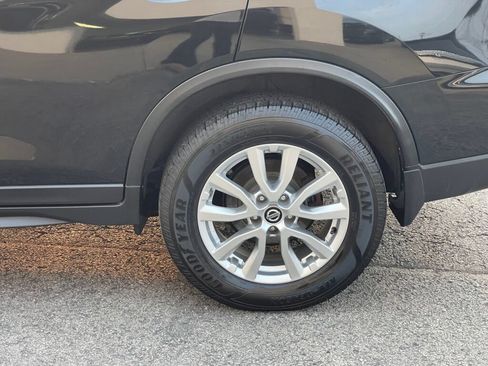 Used 2020 Nissan Rogue SV AWD/4WD image 37