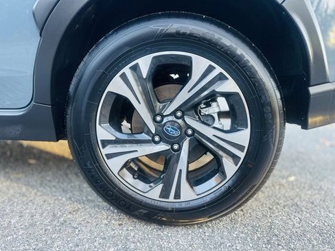 Used 2025 Subaru Crosstrek 2.0i Premium image 28