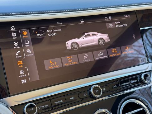 Used 2023 Bentley Continental GT V8 image 26