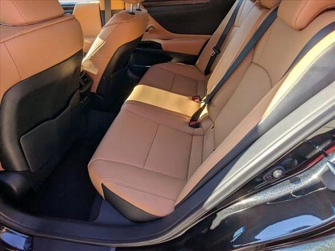 Used 2025 Lexus ES 350 w/ Premium Package image 14