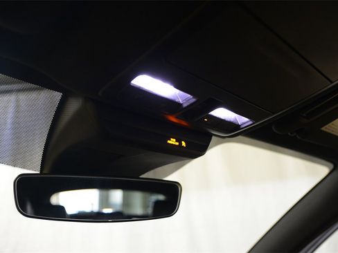 Used 2020 MAZDA MAZDA3 Hatchback w/ Premium Package image 26