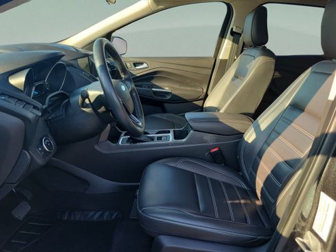 Used 2019 Ford Escape SEL AWD/4WD image 18