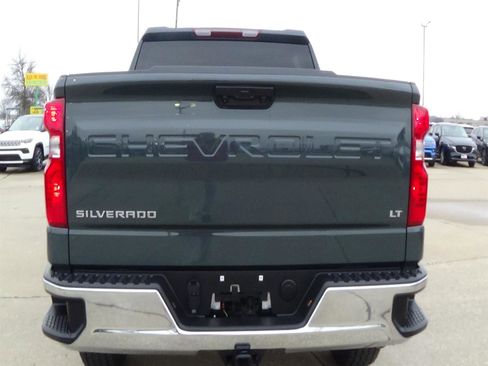 Used 2025 Chevrolet Silverado 1500 LT image 7