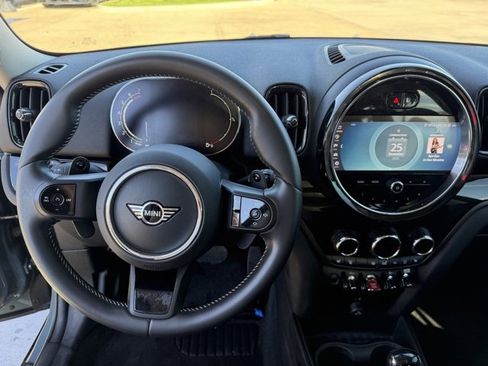 Used 2024 MINI Cooper Countryman S image 12