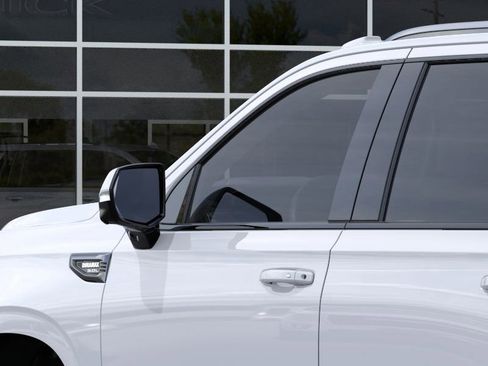 New 2026 GMC Yukon AT4 image 12