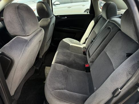 Used 2013 Chevrolet Impala LT w/ LT Sunroof Package FWD image 16