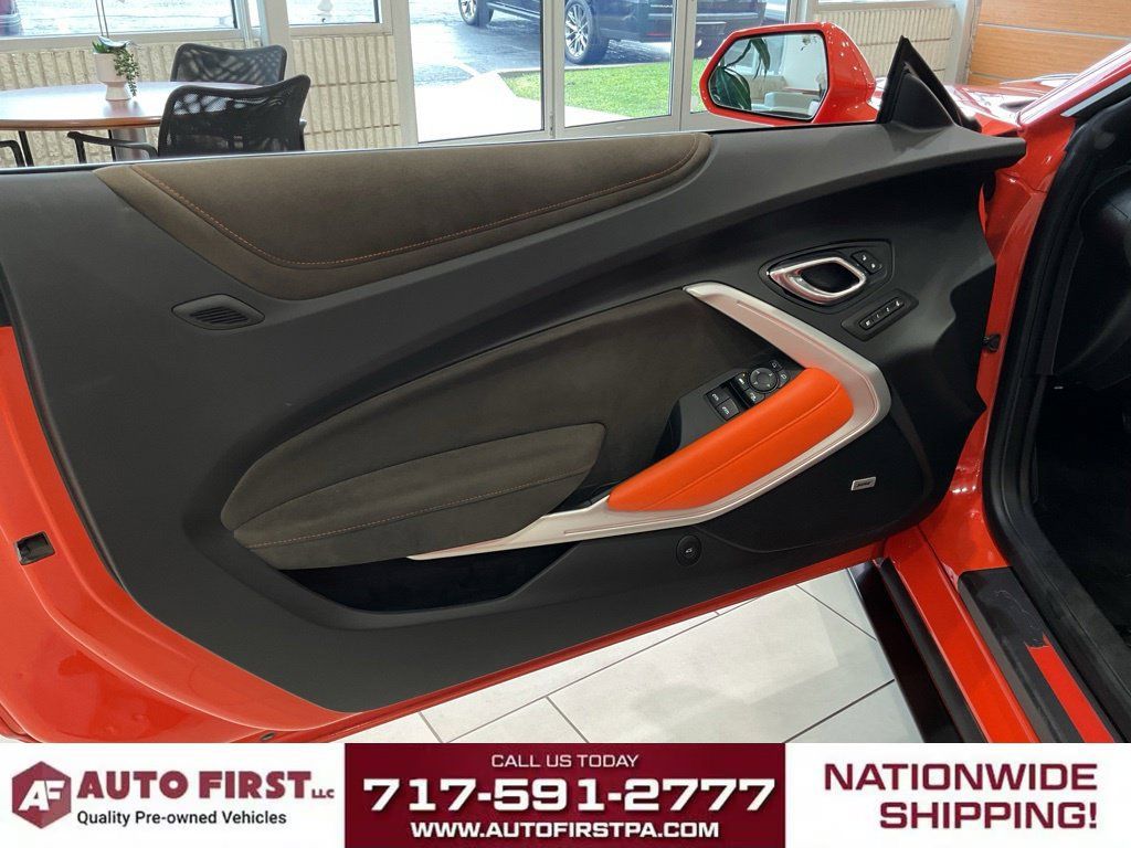 Used 2018 Chevrolet Camaro SS w/ Hot Wheels Edition RWD image 11