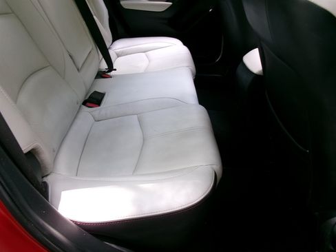 Used 2018 MAZDA MAZDA3 Grand Touring w/ Premium Equipment Package FWD image 22