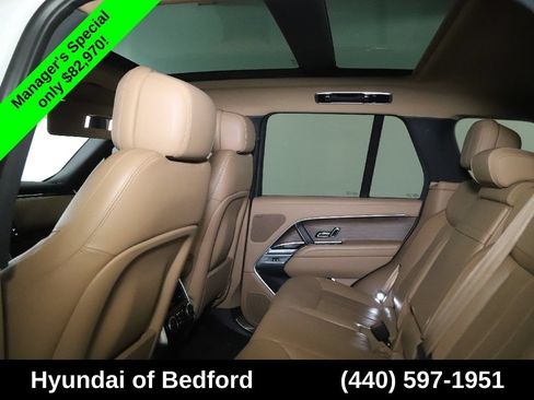 Used 2023 Land Rover Range Rover SE AWD/4WD image 17