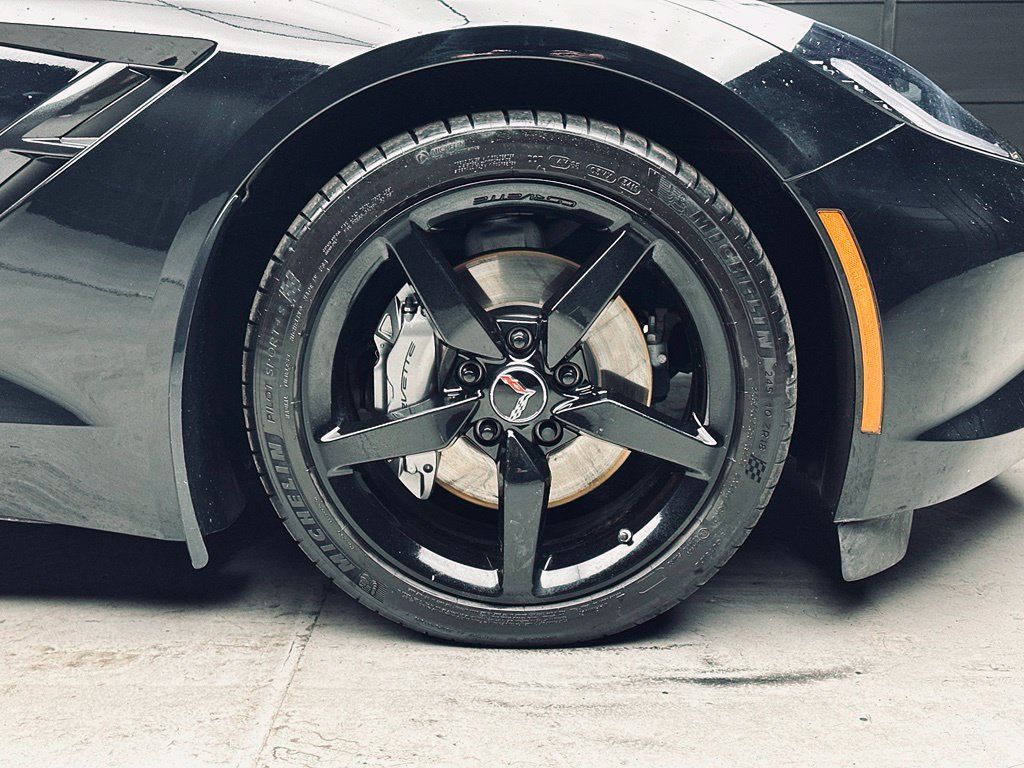 Used 2015 Chevrolet Corvette Stingray Coupe w/ 2LT Preferred Equipment Group RWD image 31