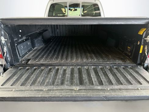 Used 2011 Toyota Tacoma PreRunner w/ TRD Sport Pkg RWD image 23