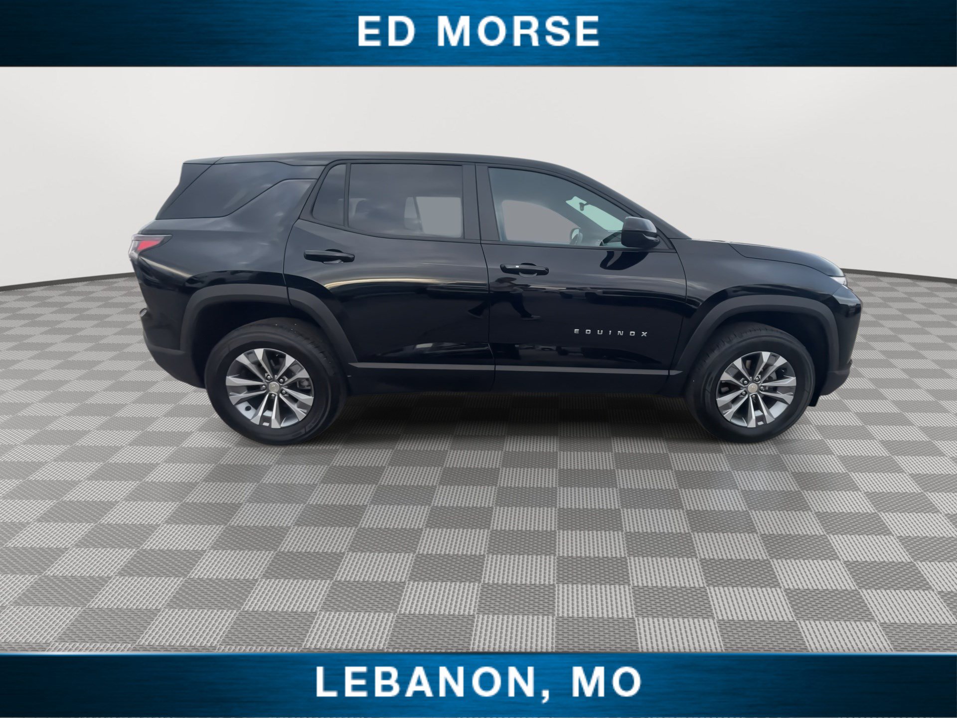 Used 2025 Chevrolet Equinox LT AWD/4WD image 9