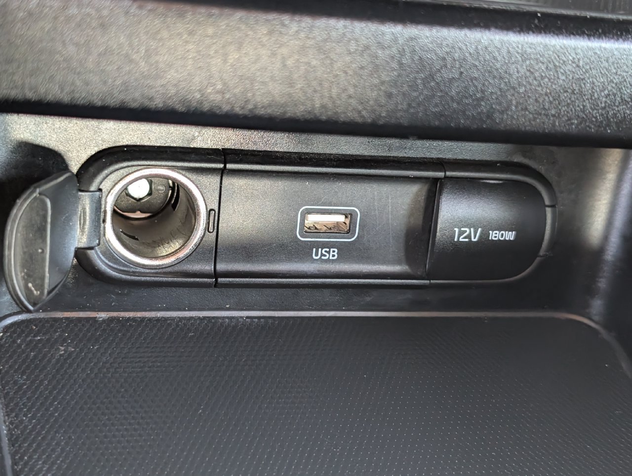 Used 2023 Kia Forte LXS FWD image 18